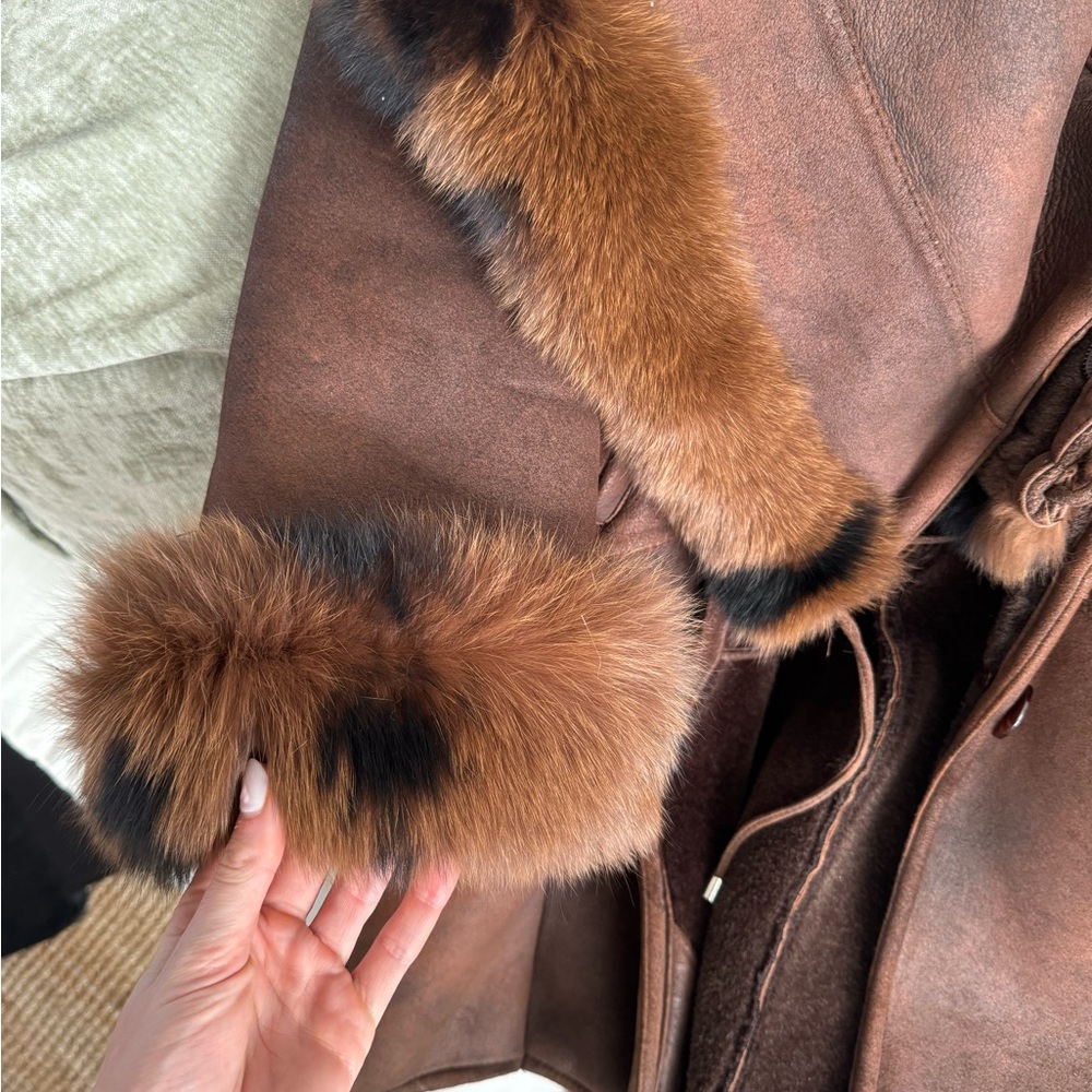 Authentic Fur Coat - Picture 3 of 7